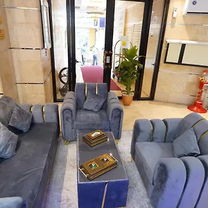 فندق Cube